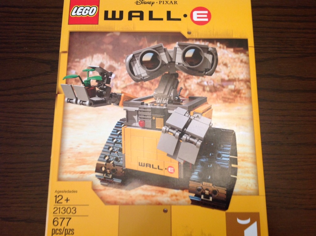 LEGO Ideas WALL-E 21303 ©WagonPilot