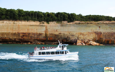 Pictured Rocks Boat Tours