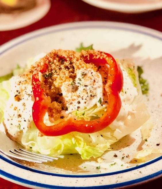 Iceberg wedge - Bonge's Tavern © Indiana Foodways Alliance